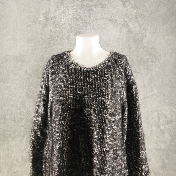 NWT STYLE&CO Soft Fuzzy Sweater XL(16-18) BLK/WHITE Metallic Crew Pullover - Picture 2 of 13